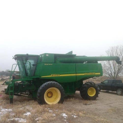 Used John Deere 9760 Combine parts.