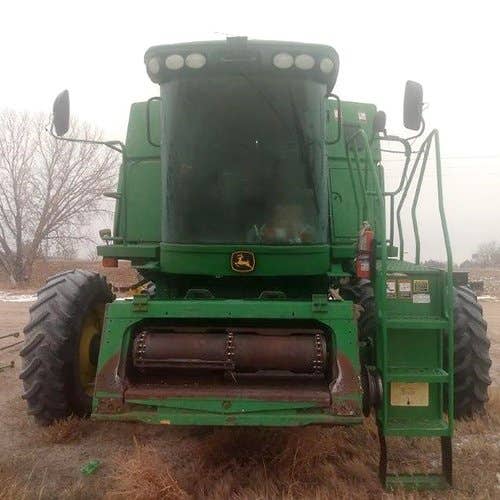 Used John Deere 9760 Combine parts.