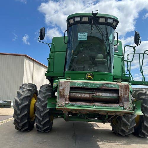 2004 Used John Deere 9760 Combine parts.
