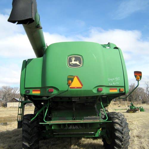 Used John Deere 9760sts Combine parts.