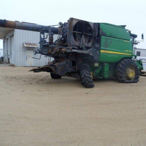 Used John Deere 9770 Combine parts.