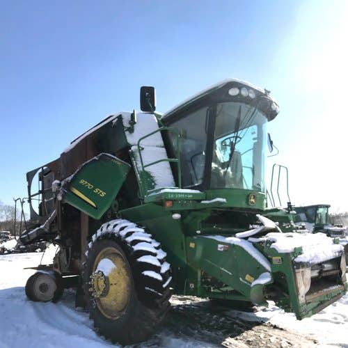 Used John Deere 9770 Combine parts.