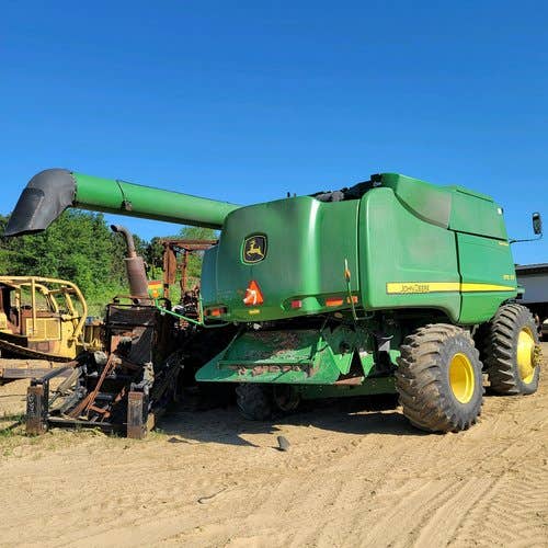 2010 Used John Deere 9770 Combine parts.