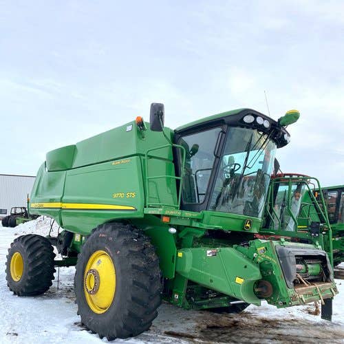 Used John Deere 9770 Combine Parts Used John Deere 9770 Combine Parts
