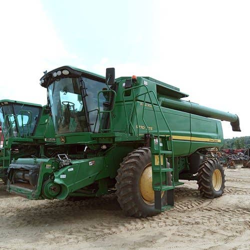 2010 Used John Deere 9770 Combine parts.