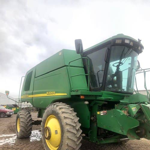 2004 Used John Deere 9860 Combine parts.