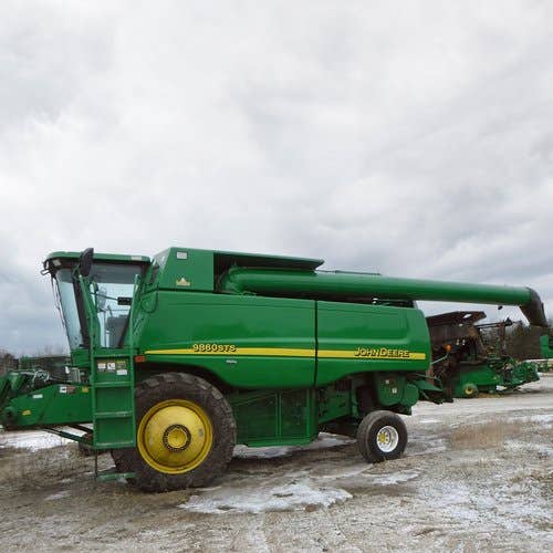 2004 Used John Deere 9860 Combine parts.