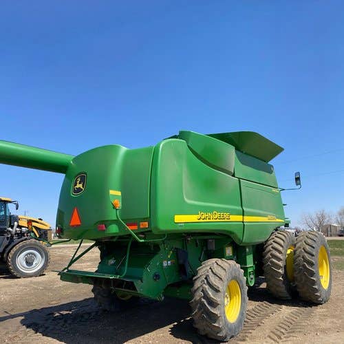 2007 Used John Deere 9860 Combine parts.