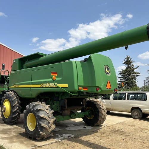 2007 Used John Deere 9860 Combine parts.