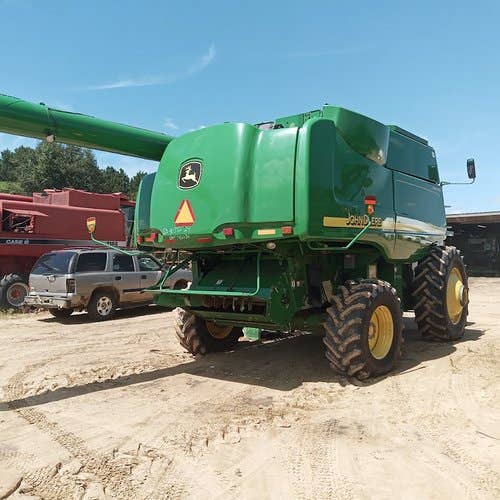 2006 Used John Deere 9860 Combine parts.
