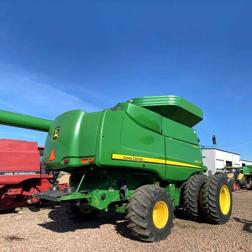 2009 Used John Deere 9870 Combine parts.