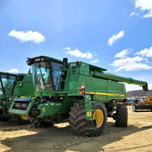 Used 2010 John Deere 9870 Combine Parts Used 2010 John Deere 9870 Combine Parts