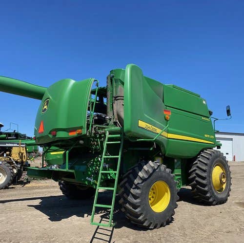 2009 Used John Deere 9870 Combine parts.