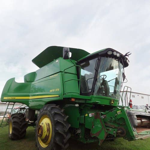 2008 Used John Deere 9870 Combine parts.