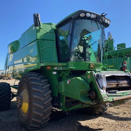 2011 Used John Deere 9870 Combine parts.