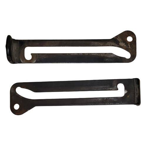 435839 | Cab Glass Side Window Latch Set-Standard Duty- One Window | John Deere 2280 2940 4030 4040 4050 4230 4240 4250 4430 4440 4450 4630 4640 4650 4840 4850 5440 5460 8430 |  | RE27441 | R50649 | R60004 | R50650 | R60003 | RE27442 | RE27448 | RE27449