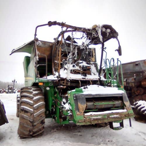 Used John Deere S670 Combine parts.