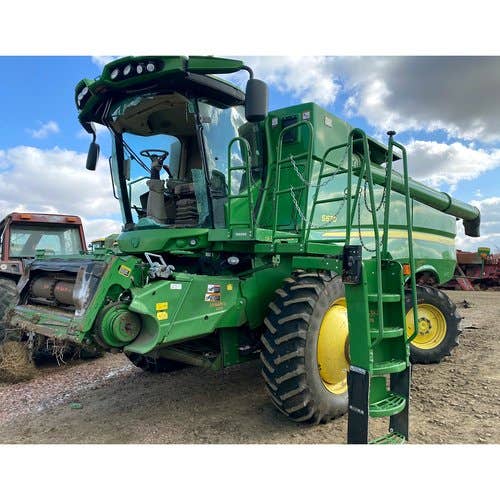 2012 Used John Deere S670 Combine parts.