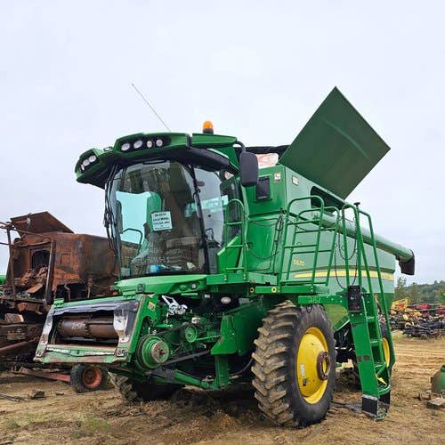 2012 Used John Deere S670 Combine parts.