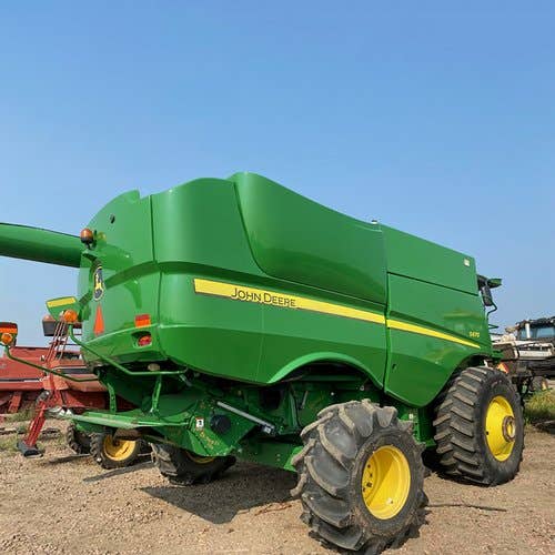 2012 Used John Deere S670 Combine parts.