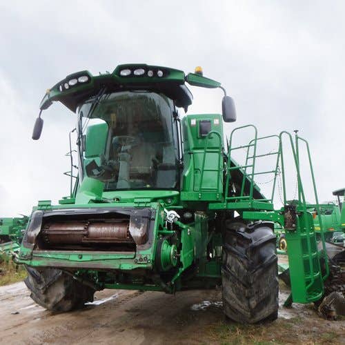 Used John Deere S670 Combine parts.