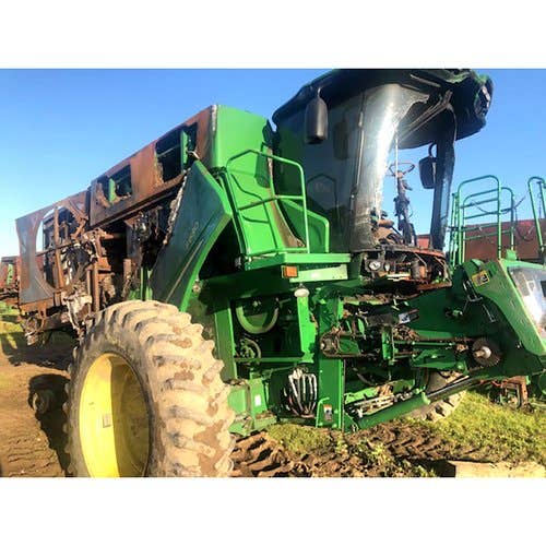 Used 2015 John Deere S680 Combine Parts Used 2015 John Deere S680 Combine Parts