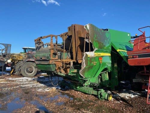 Used John Deere S680 Combine parts.