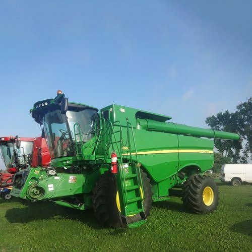 Used 2012 John Deere S680 Combine Parts Used 2012 John Deere S680 Combine Parts