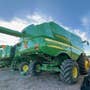 2013 Used John Deere S680 Combine parts. 2013 Used John Deere S680 Combine parts.