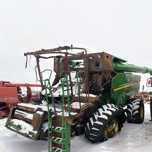 2012 Used John Deere S680 Combine parts.