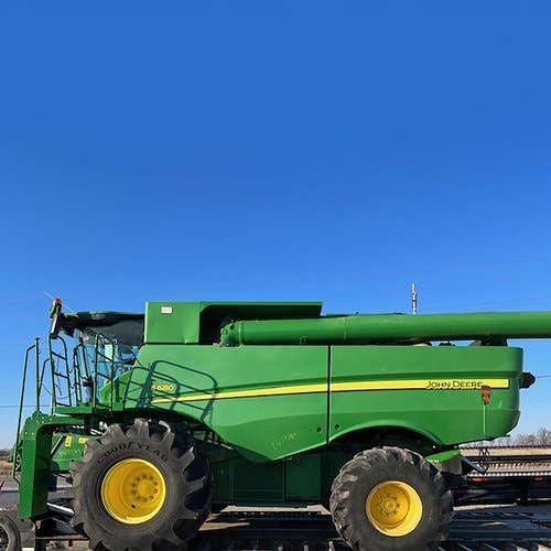 Used 2012 John Deere S680 Combine Parts Used 2012 John Deere S680 Combine Parts