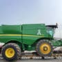 2013 Used John Deere S680 Combine parts. 2013 Used John Deere S680 Combine parts.