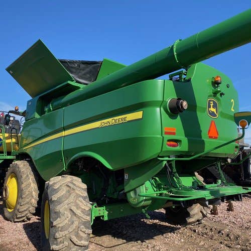 2012 Used John Deere S690 Combine parts.