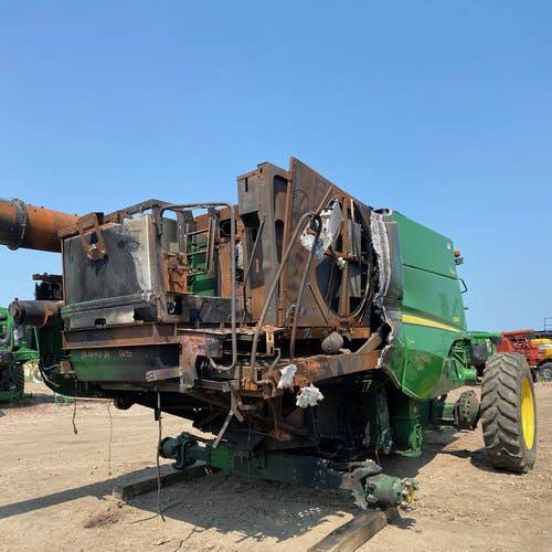 Used John Deere S690 Combine parts.