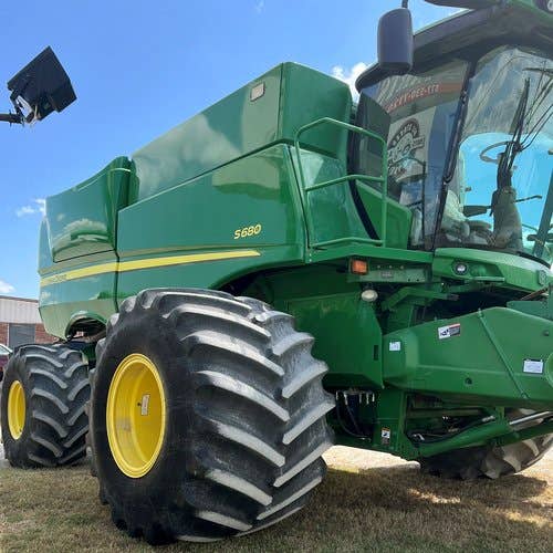 Used 2013 John Deere S690 Combine Parts Used 2013 John Deere S690 Combine Parts