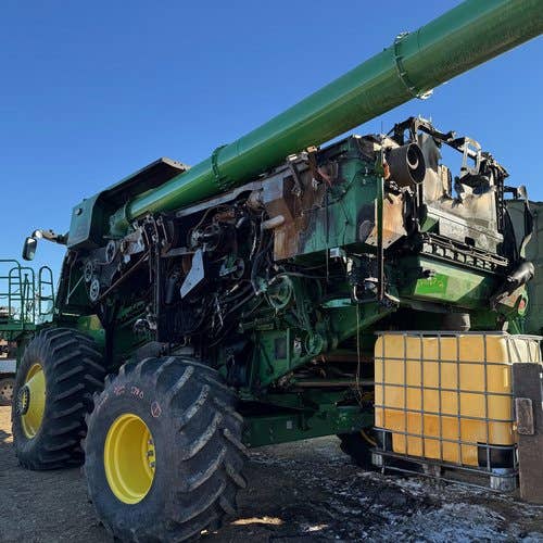 2022 Used John Deere S780 Combine parts.