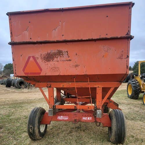 Killbros 350 Grain Handling for sale in: Downing, WI. 