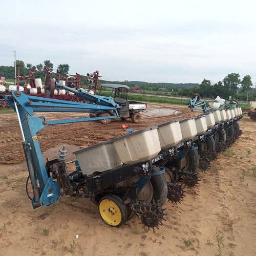 1992 Used Kinze 2200 Planter parts.