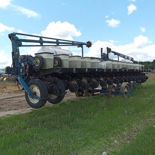 Used Kinze 2600 Planter parts.