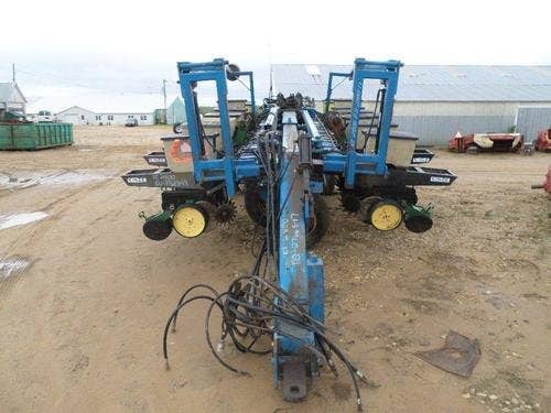 Used Kinze 2800 Planter parts.