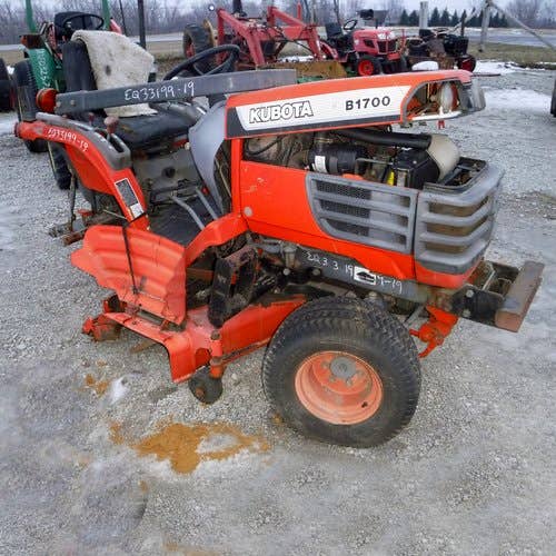 Used Kubota b1700 Tractor parts.