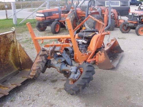 Used Kubota b1750 Tractor parts.