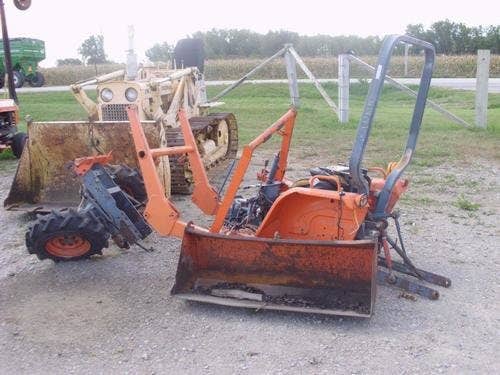 Used Kubota b1750 Tractor parts.