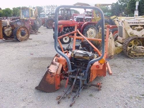 Used Kubota b1750 Tractor parts.