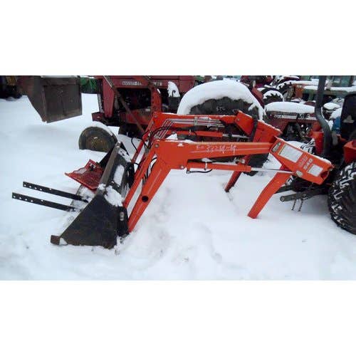 Used Kubota B1750 Tractor parts.