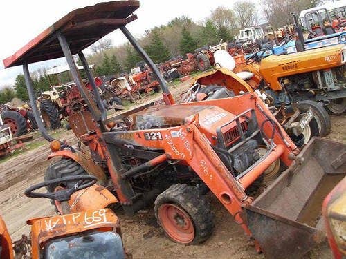 Used Kubota B21 Construction & Industrial parts.