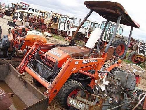 Used Kubota B21 Construction & Industrial parts.