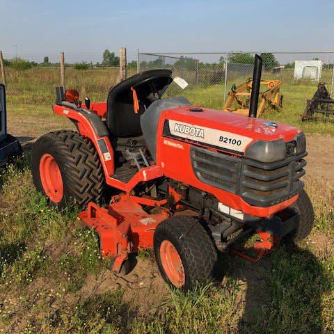 Used Kubota B2100 Tractor parts.