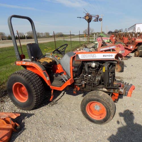 Used Kubota b2100 Tractor parts.