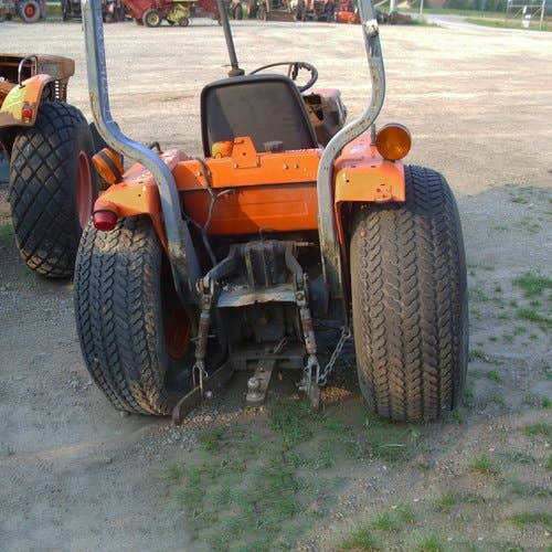 Used Kubota B2150 Tractor parts.